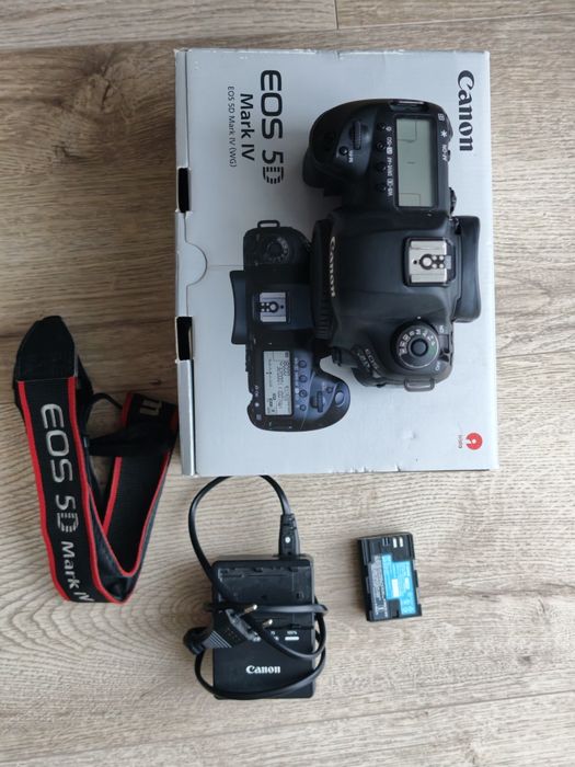 Canon 5D Mark IV