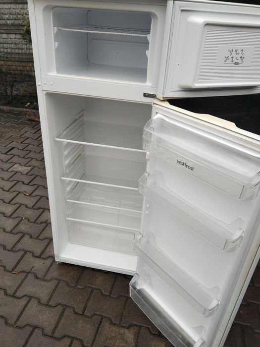 Продам робочий холодильник