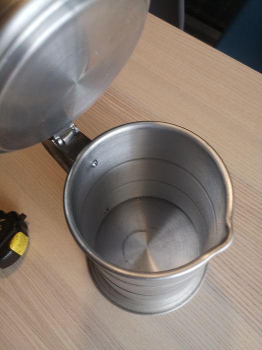 Caneca Vintage em Estanho