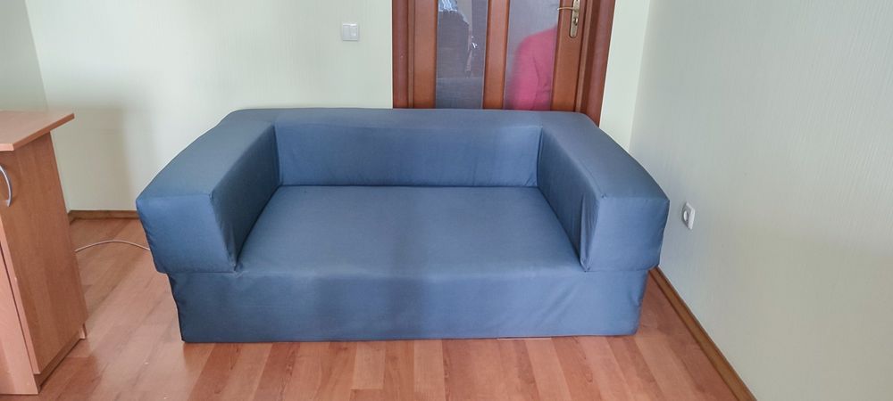 Продам диван-трансформер (безкаркарсний)