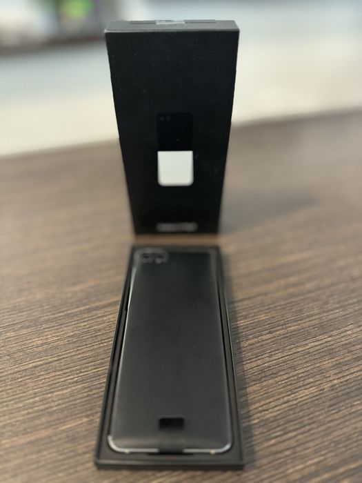 Smartfon SAMSUNG Z Flip 5 512GB Cream Poznań Długa 14