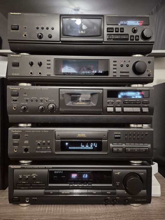 Magnetofon Technics AZ6  oddam za 400zł