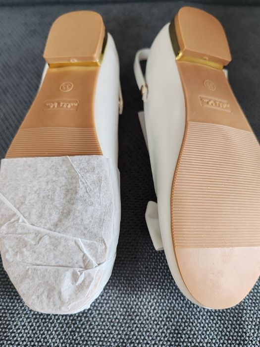 Buty komunijne rozm.35