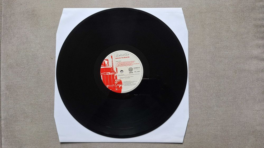 Status Quo - Back To Back