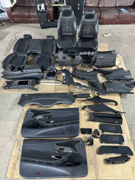 Mercedes S Class Coupe С217 сидіння панель карти потолок підлокотнік