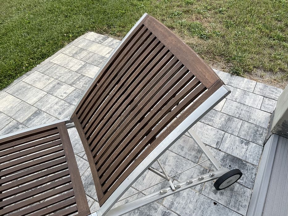 Leżak ogrodowy z drewna egzotycznego i aluminium leżanka ogrodowa
