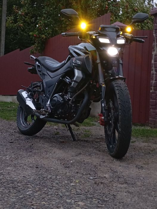 Spark sp250 r-33 обмін на крос