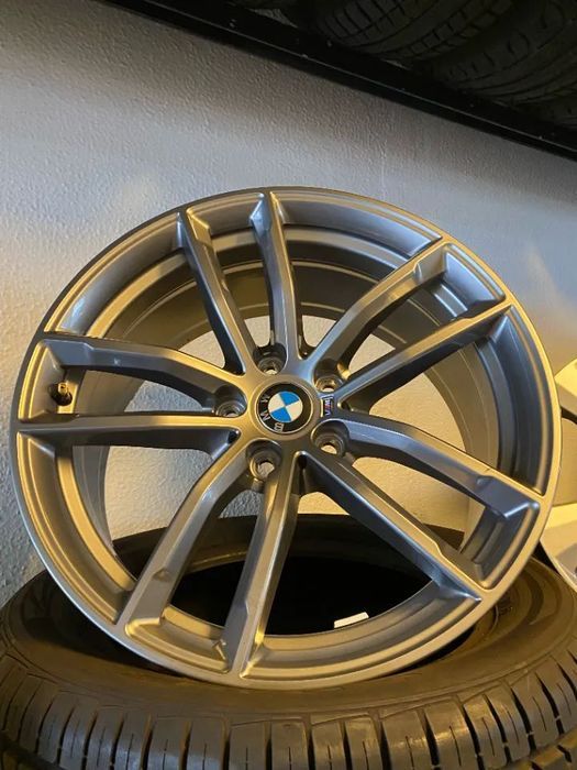 Jantes 18 Originais BMW Serie 5 usadas (imaculadas) novo modelo 2022