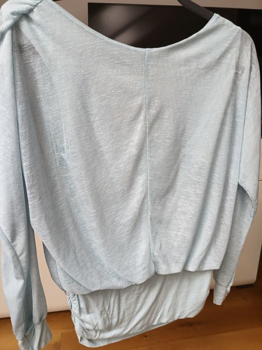 Błękitna włoska bluzka woda M