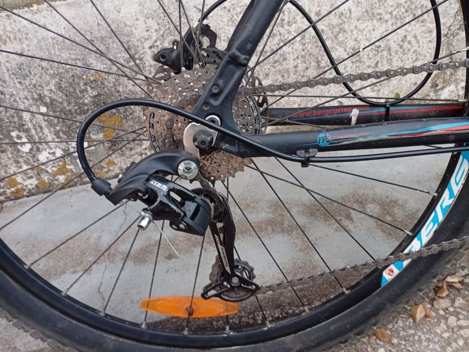 Bicicleta Berg Aro 29