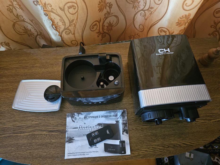 Зволожувач повітря Cooper&Hunter CH3045