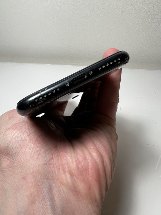 Iphone se 2020 під ремонт #1159