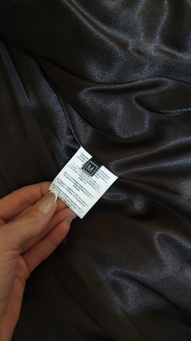 Шкіряна куртка з хутром чорнобурки