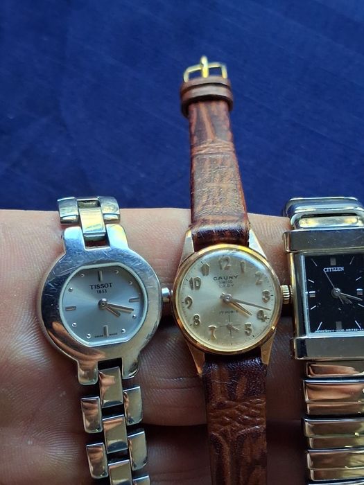 Vendo 3 relógios  CAUNY, citizen, tissot, 100 euro