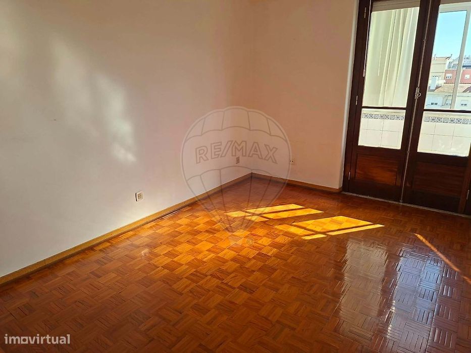 Apartamento T2 para arrendamento