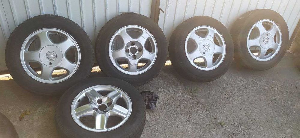 Продам диски на Опель оригінальні