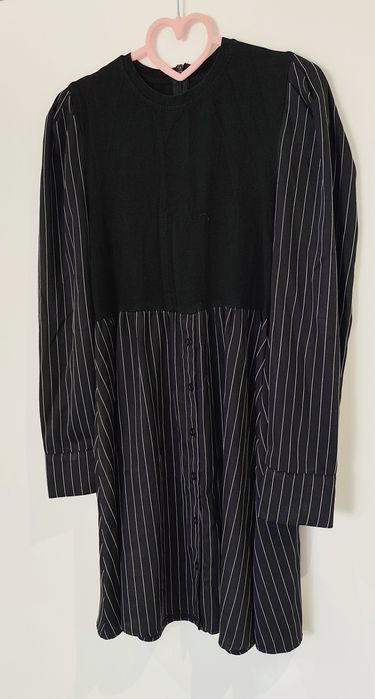 Varios vestidos novos. Ver fotos. Tamanho M/L