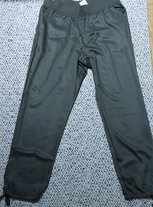 Spodnie damskie letnie rozm. 44