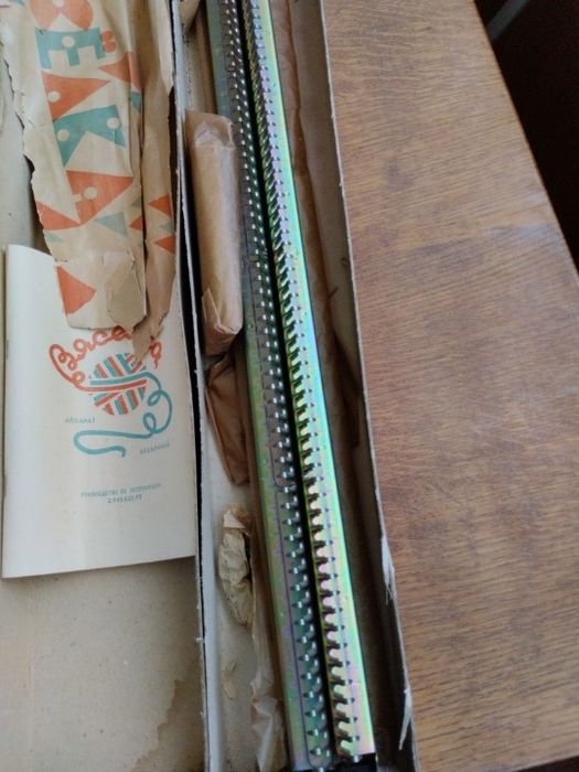 В'язальний апарат "Веселка", новий