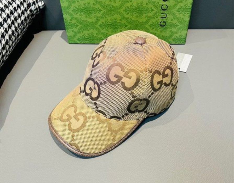 Chapéu Gucci bege