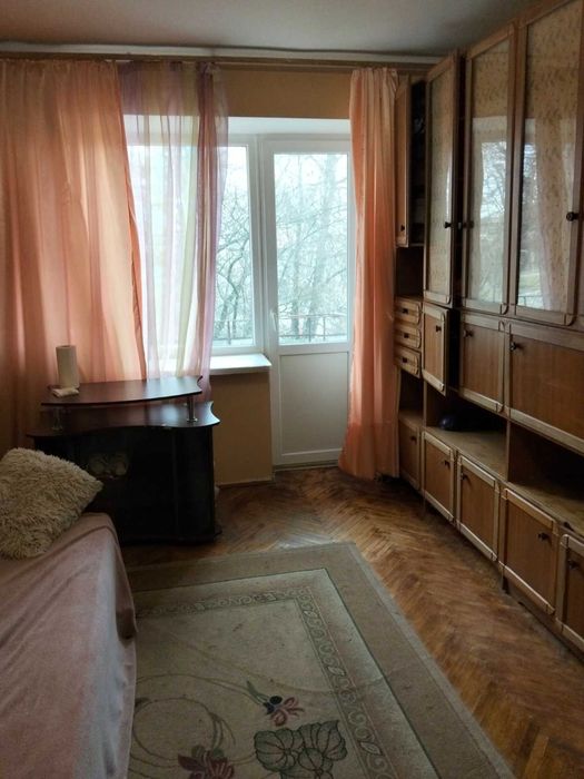 Здається в оренду однокімнатна квартира.