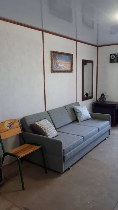 Будиночок з гаражем для човна на причалі № 2