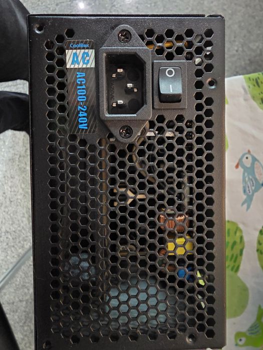 Vendo fonte 500w quase sem uso