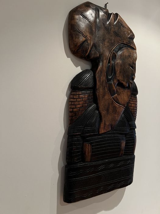 Escultura para pendurar na parede