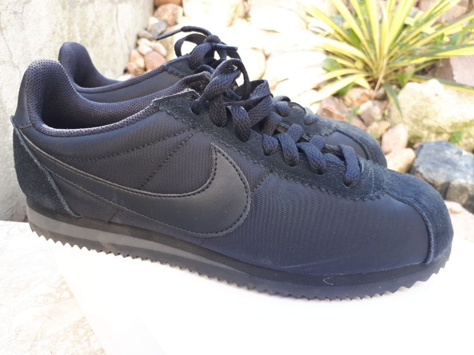 Buty sportowe NIKE 38 czarne