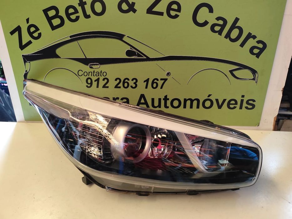 KIA CEED II FAROL DIREITO - FF721
