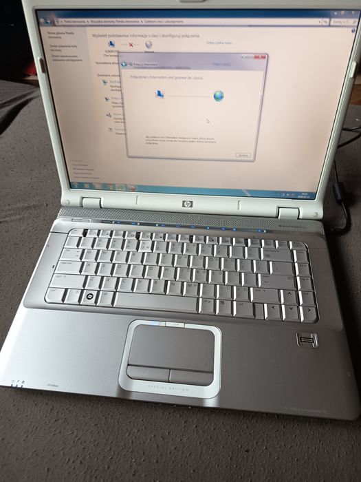 HP Pavilion dv6500 Special Edition – sprawny + zasilacz – Windows 7