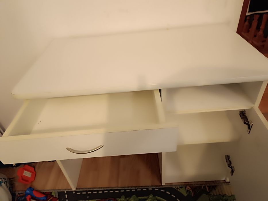 Biurko szkolne białe szuflada szafka przedszkola