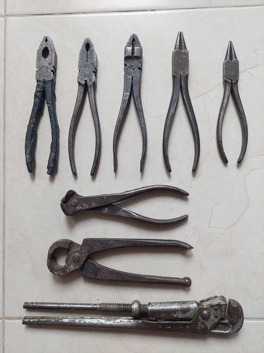 Инструмент СССР  плоскогубцы  гаечный ключ стусло