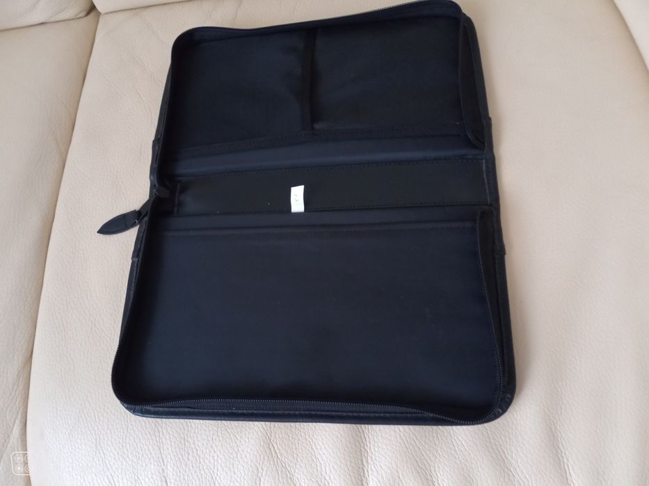 Винтажный кожаный чехол Case Logic для компакт-диск