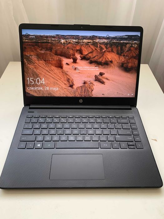Laptop HP DDR4-8GB SSD Bateria 6h Jak Nowy !!