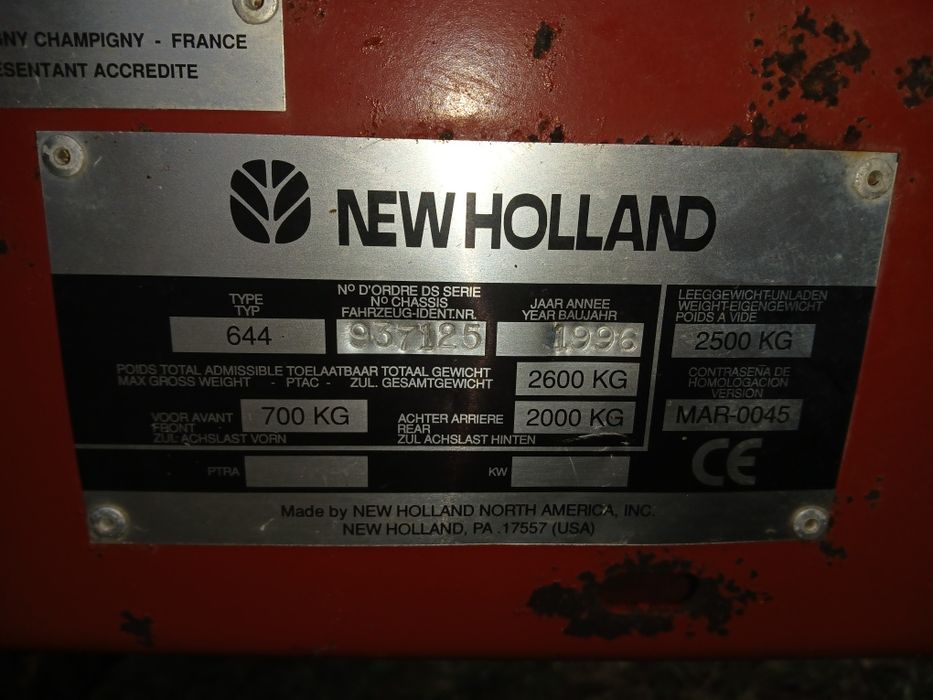 Prasa new holland 644 cropcutter