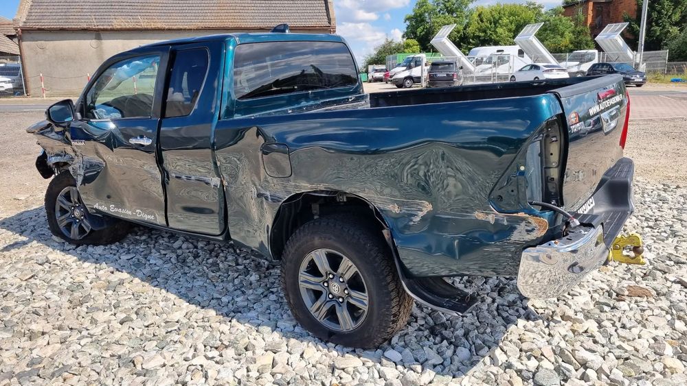 Toyota Hilux 2.8 d4d 204km Automat