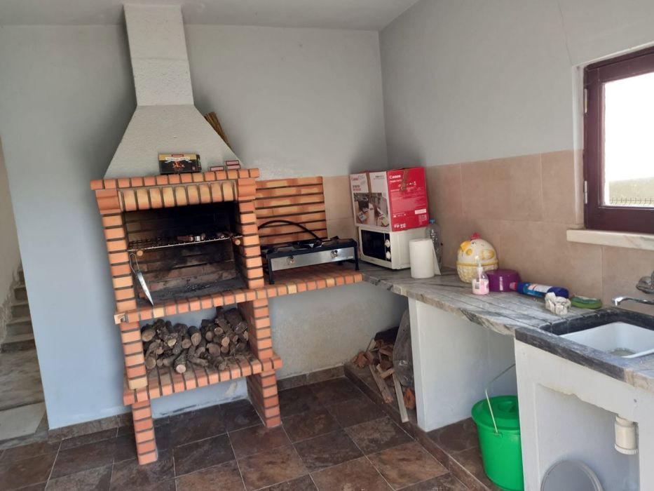 Moradia renovada num terreno de 400m²