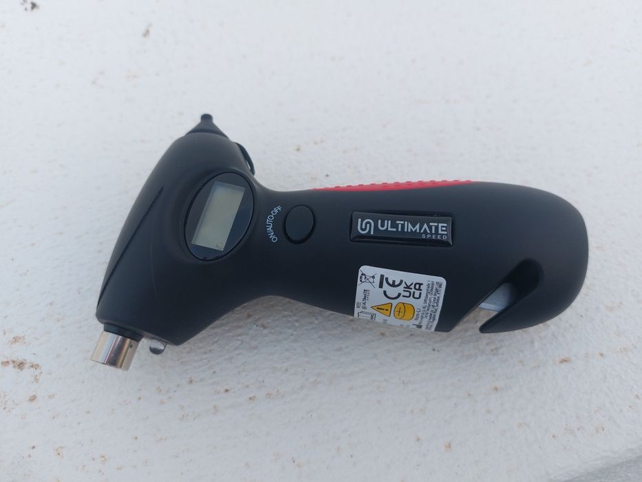 Medidor pressão pneus digital, quebra vidros e corta cintos