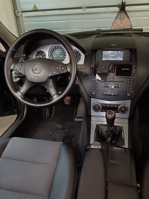 Mercedes Benz c 220 cdi