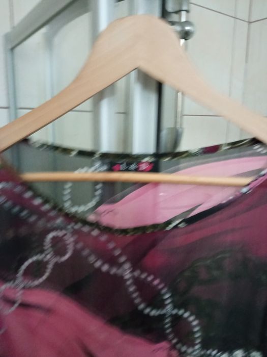 Bluzka tiulowa rękaw 3/4 na dole gumka classic L