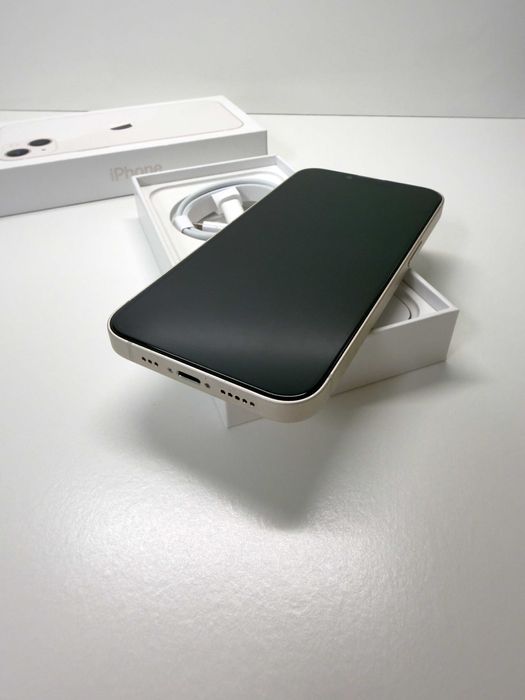 Apple iPhone 13・256GB・Luz das estrelas (Factura e Garantia)