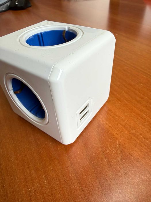 Tomada Allocacoc Power CUBE original USB