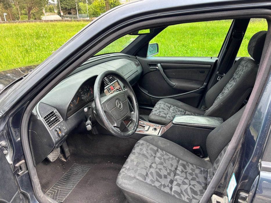 Mercedes Benz C220 CDI