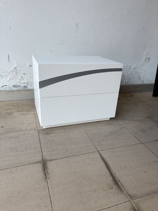 Mesa de cabeceira