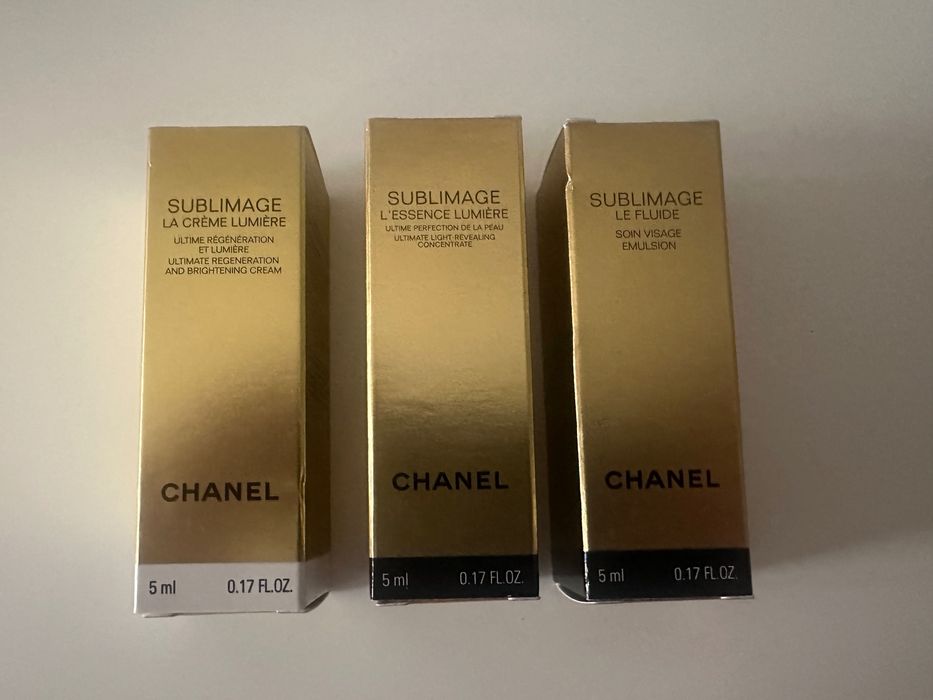 Zestaw Chanel z kosmetyczką