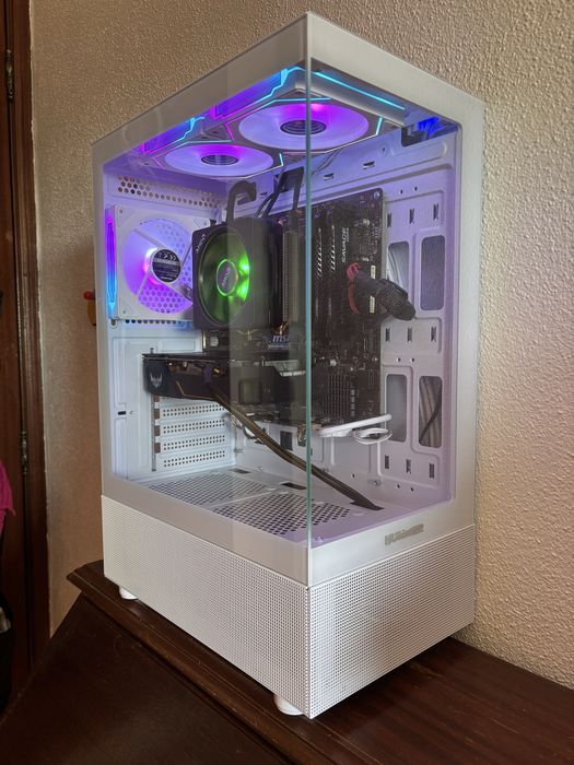 Computador Gaming RGB Branco- Ryzen 7 / GTX 1660 TI