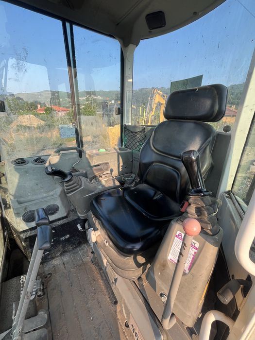 Yanmar 5t e martelo