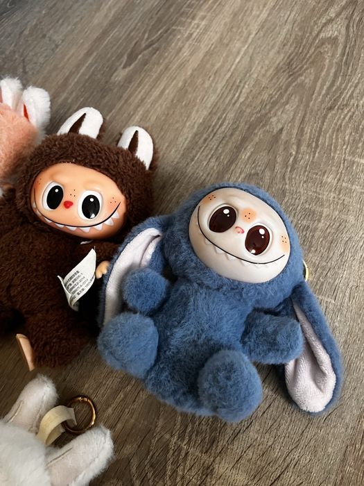 Лабубу іграшка брелок