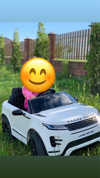Дитячий електромобіль
